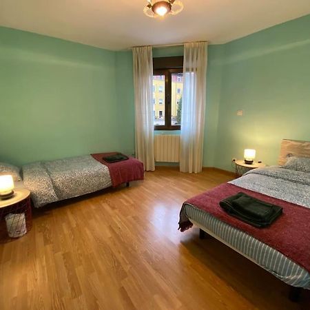Apartment Close To The Historical Center Gijon Bagian luar foto
